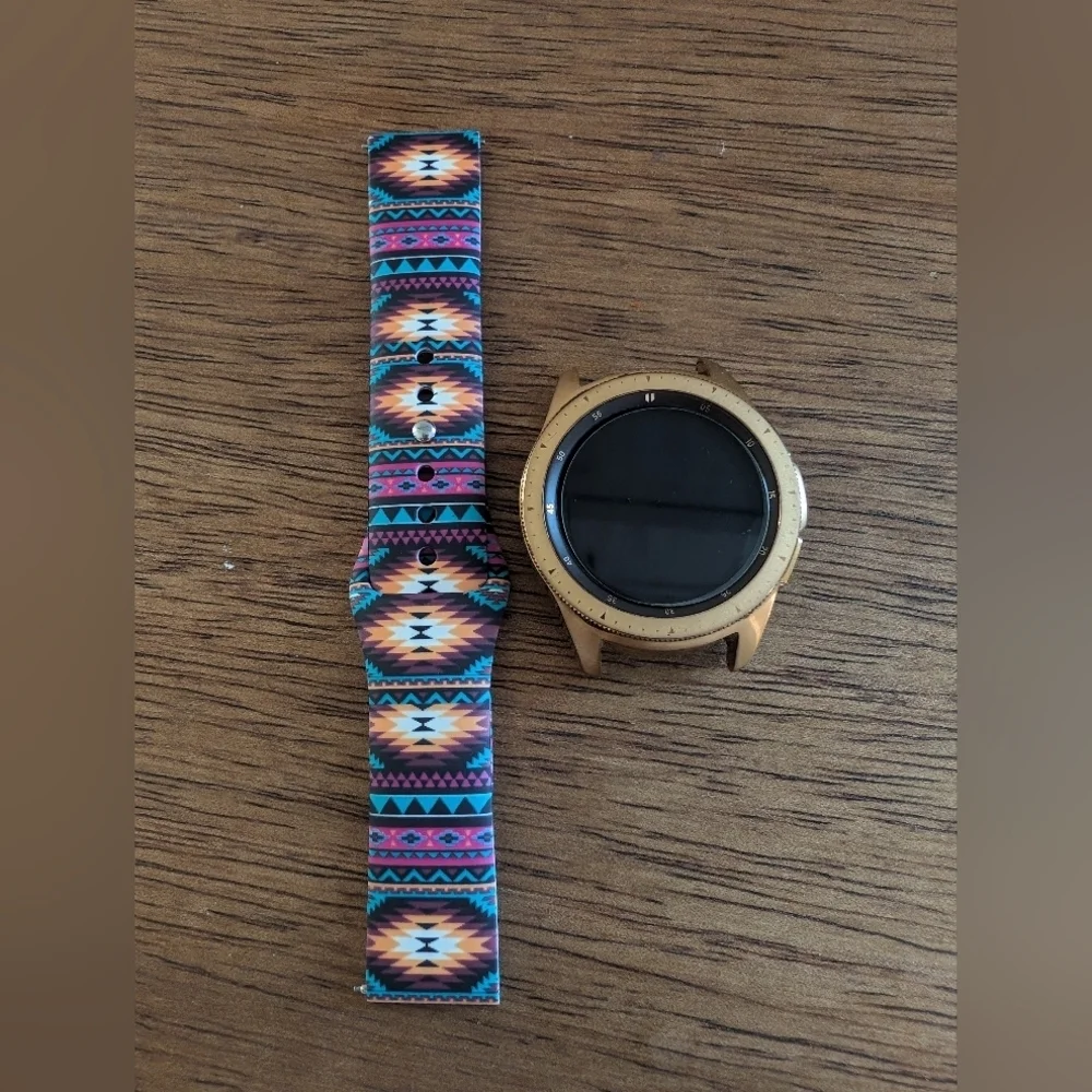 Samsung Galaxy Watch 42mm SM-R810 Rose Gold Bluetooth Smartwatch - Pre Owned
